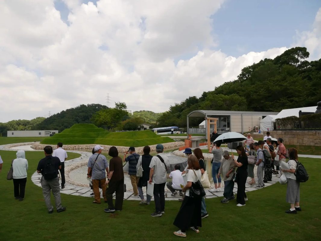 見学ツアーの様子